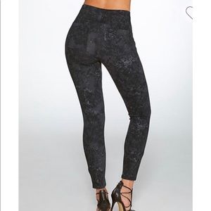 SPANX jean-ish grey marble leggings